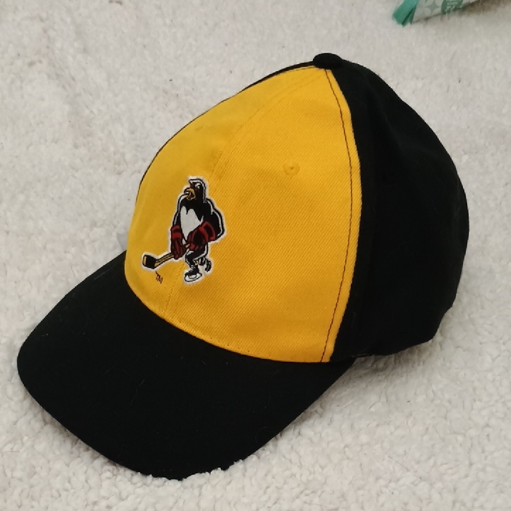 Nwot Wilkes Barre Scranton Penguins Adjustable Hat